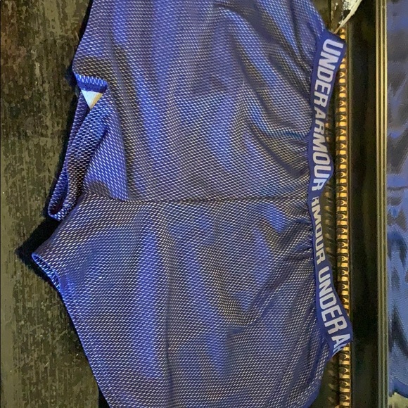 Shorts - Picture 2 of 2